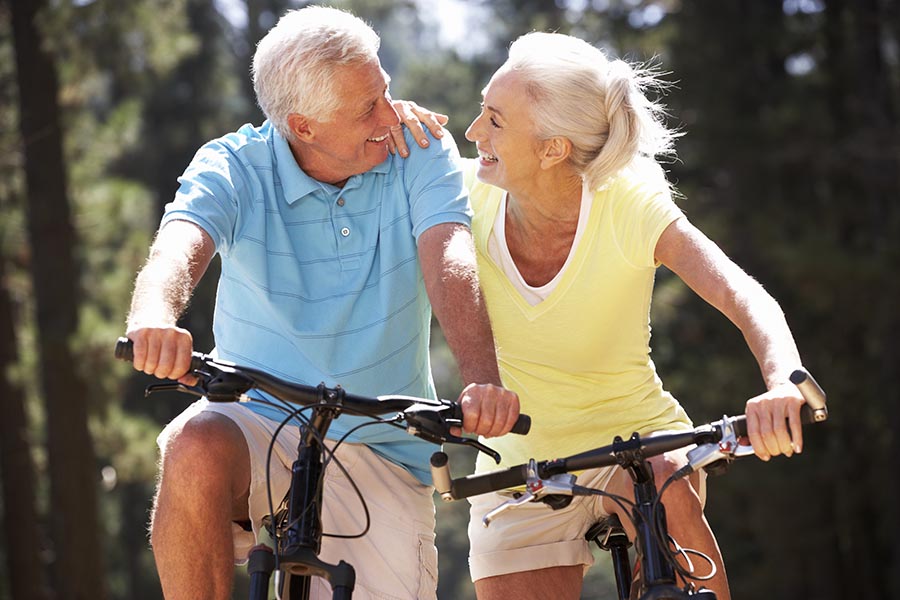 An elder couple thinking about retirement